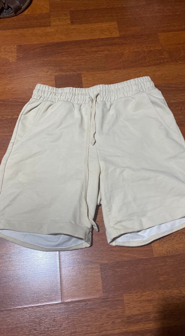 Bej Kadın Mini Rahat Kesim Şort penye kumaştır 
XS beden - Görsel 3