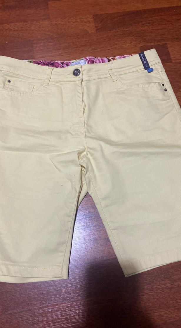 Sarı  Regular Fit bayan Şort 42 beden 
BONİTA MARKA - Görsel 2