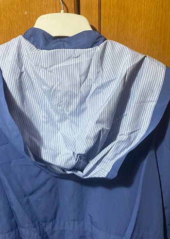 Bayan  Mavi Midi Yağmurluk su geçirmez kumaş 
42 beden kapşonlu - Görsel 7