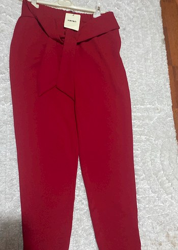 Kemerli Kırmızı Kadın Rahat Pantolon M/ beden
Etiketi üzerinde - Görsel 6