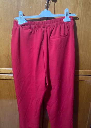 Kemerli Kırmızı Kadın Rahat Pantolon M/ beden
Etiketi üzerinde - Görsel 4