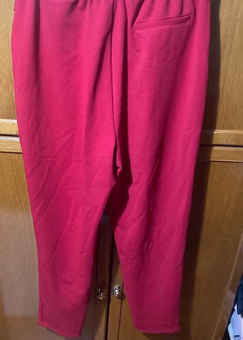 Kemerli Kırmızı Kadın Rahat Pantolon M/ beden
Etiketi üzerinde - Görsel 5