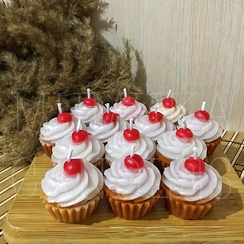 Cupcake şekilli mum