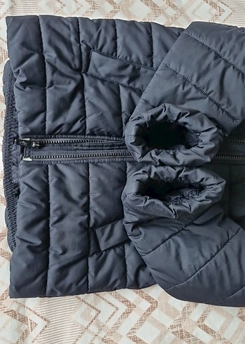 8 Yaş Beden Nike Siyah Kapüşonlu Erkek Çocuk Mont