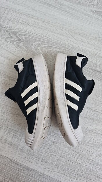 32 Beden siyah Renk Adidas Superstar