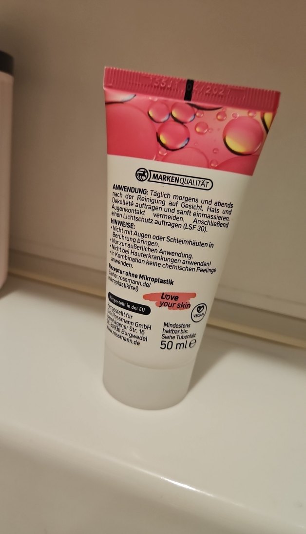 Isana Seramidli ve Panthenollü El Kremi - Görsel 4