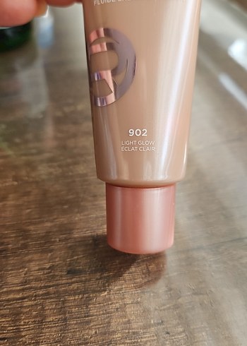 L'Oréal Paris Glotion Bej Işıltılı Kapatıcı - Görsel 4