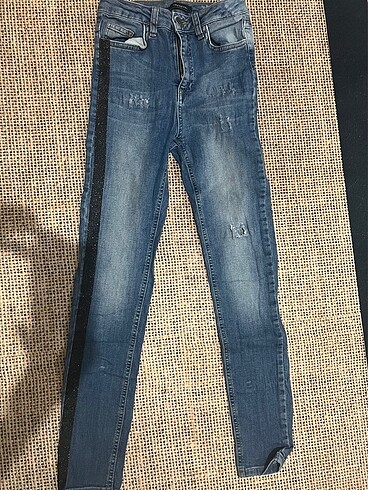 Trendyol & Milla Şeritli kot pantolon