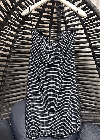 Gri siyah karışımı mini straplez elbise - Görsel 2