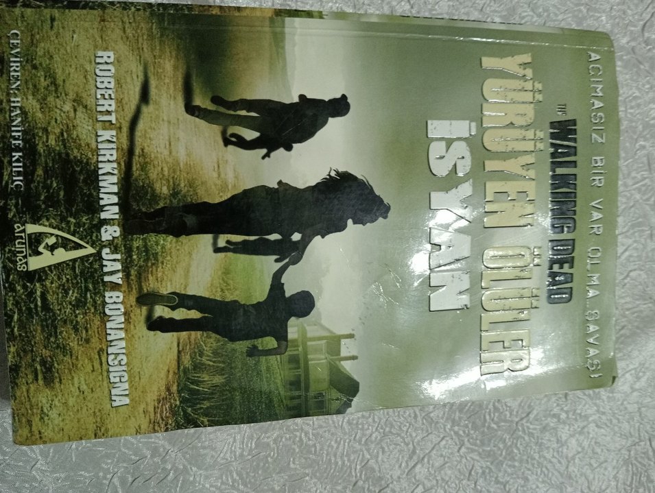 Yürüyen ölüler  İsyan - Görsel 4