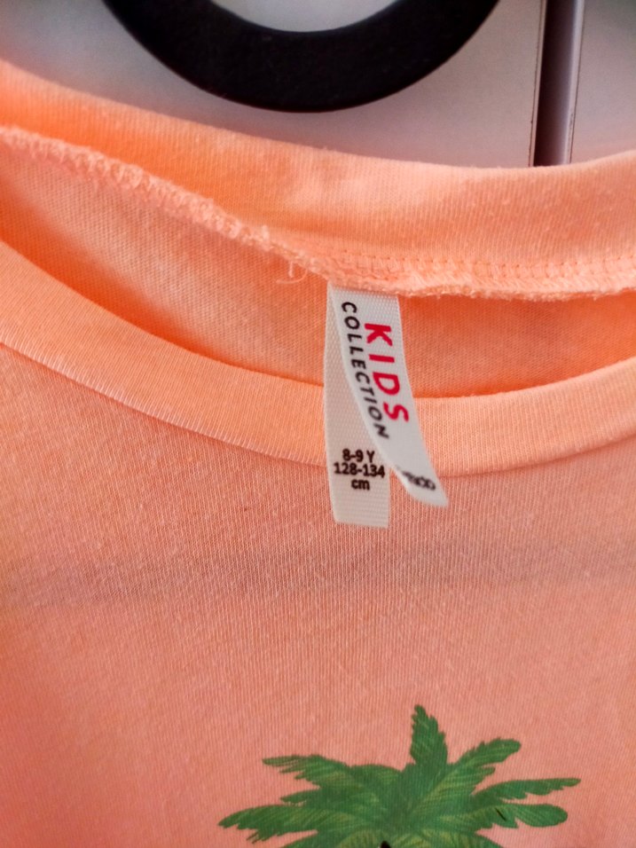 Turuncu Baskılı Kız Tişörtü - Görsel 3