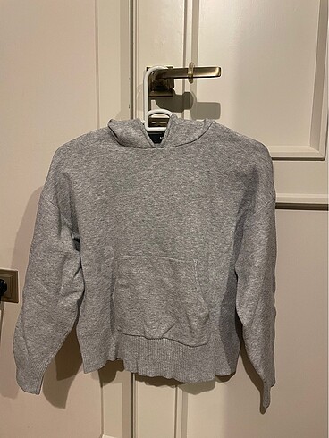 Mango Sweatshirt