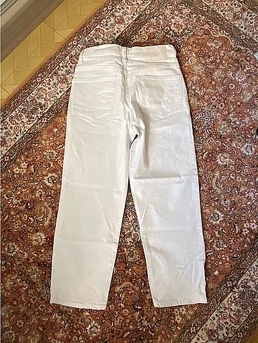 Pull and Bear Beyaz jeans