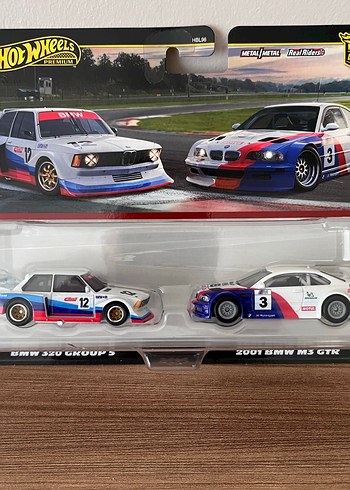 Beyaz Hot Wheels Premium BMW 2li Set