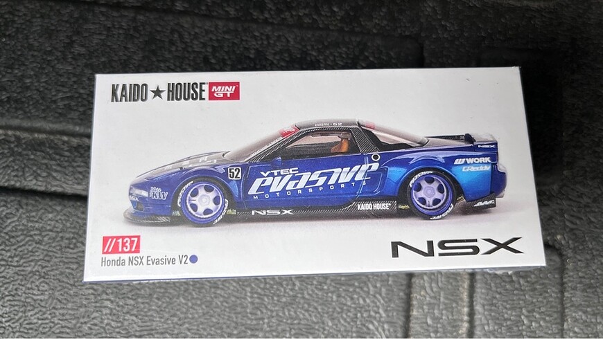 Kaido MiniGT 137 Honda NSX Evasive