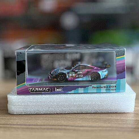 Tarmac Porsche 911 GT3 R