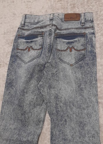 Düğmeli Gri Batik Desenli Kadın Kot Pantolon - Görsel 2