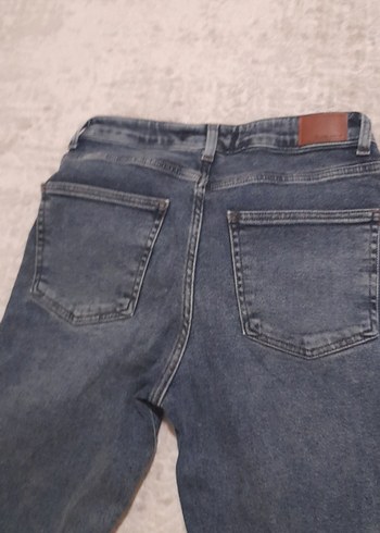 Gri Kadın Kot Pantolon - Regular Fit, Kürklü - Görsel 3