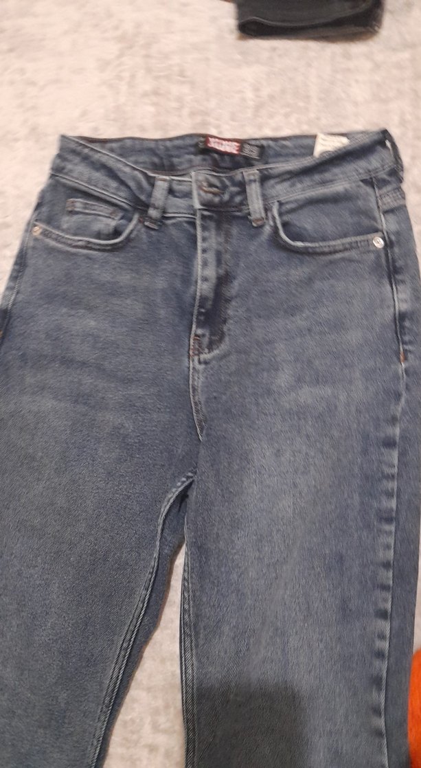 Gri Kadın Kot Pantolon - Regular Fit, Kürklü - Görsel 2