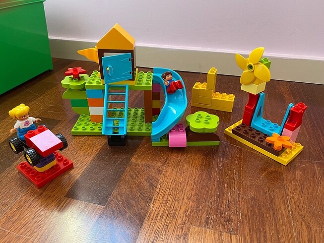 LEGO DUPLO Büyük Boy Oyun Parkı Yapım Kutusu