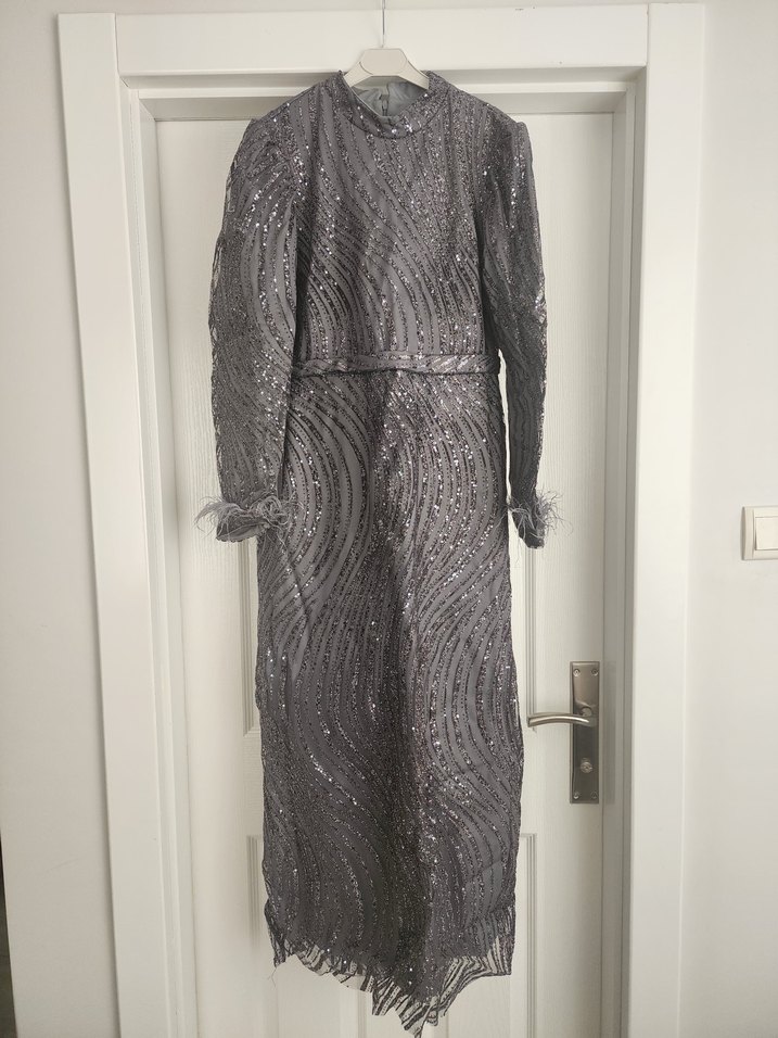 Uzun Kollu Gri Drapeli Abiye Elbise - Görsel 2