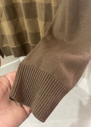 Kahverengi V Yaka Erkek Triko Kazak - Görsel 3