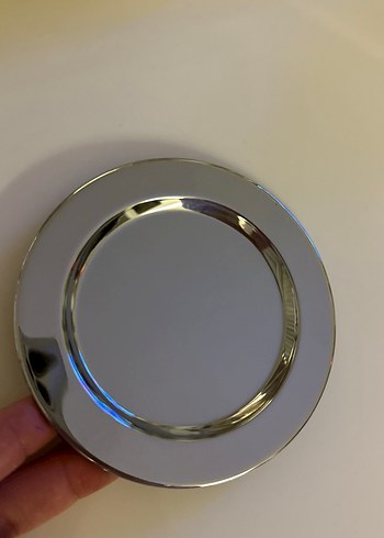 Metal bardak altlığı