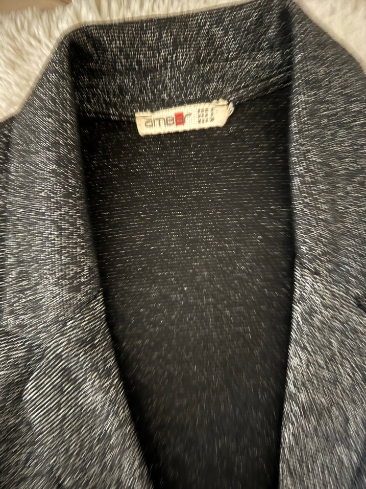 Siyah Kolsuz Kısa Yelek ve Mini Etek Takım - Görsel 4