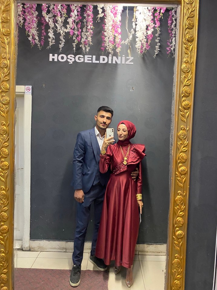 Bordo Uzun Kollu Nakışlı Abiye Elbise - Görsel 2