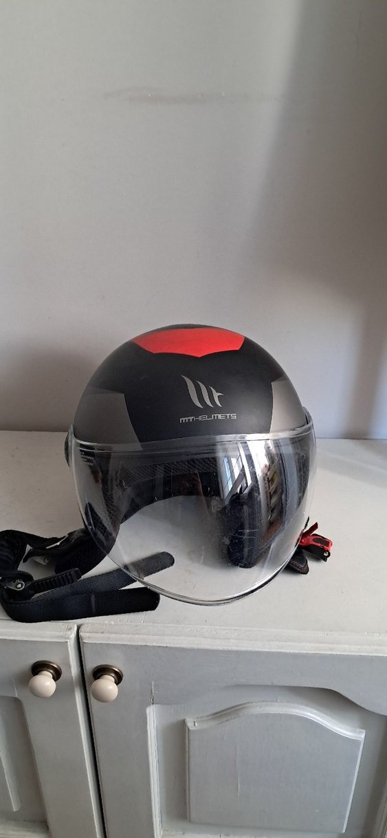 MT HELMETS Motorsiklet Kaskı - Görsel 3