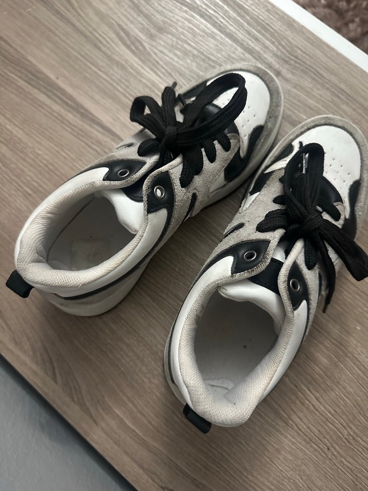 Beyaz Gri Bağcıklı Kadın Spor Ayakkabı - Görsel 2