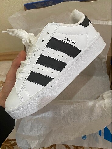 36 Beden beyaz Renk Adidas campus