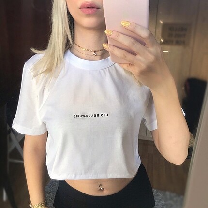 Les benjamins crop