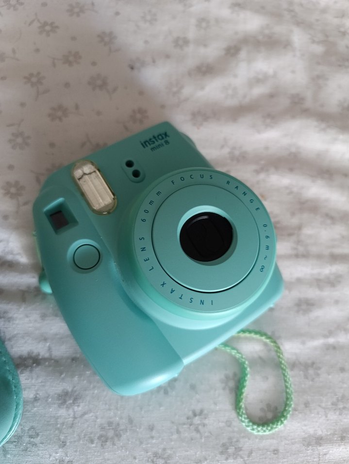 Fujifilm İnstax mini 8 Kamera ve Kılıfı - Görsel 4