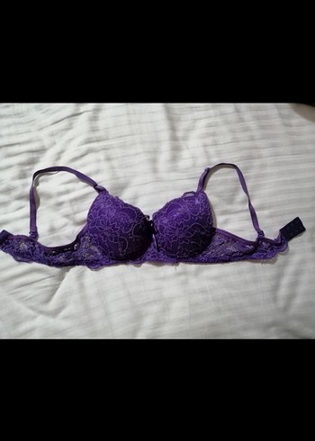 Mor Dantel Detaylı Sütyen 75B - Görsel 3