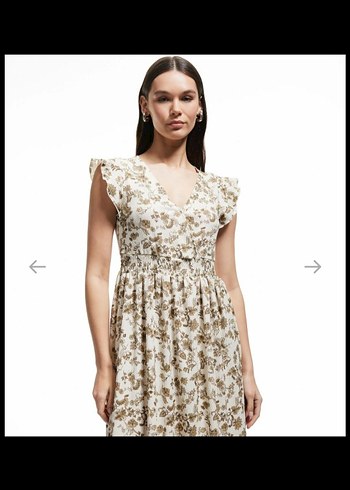 Bej V Yaka Fırfırlı Uzun Bohem Elbise - Görsel 2