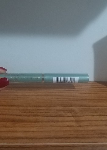 KAJAL ETIKETLI STICK EYESHADOW - Görsel 2