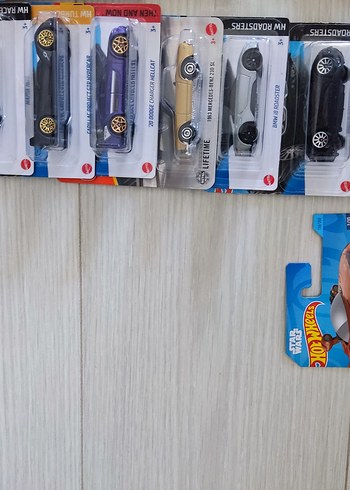 Beden Renk Renkli Oyuncak Araba Seti