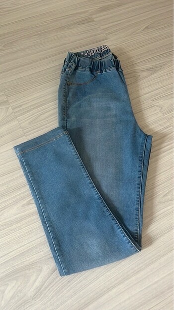 LC Waikiki Kız çocuk kot pantalon