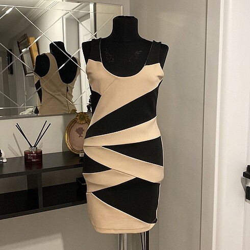 Miss Selfridge Şık elbise