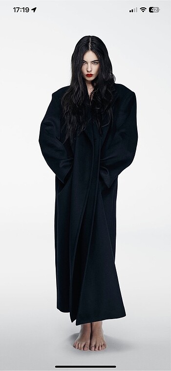 m Beden siyah Renk Zara Limited Edition Oversize Yün Kaban