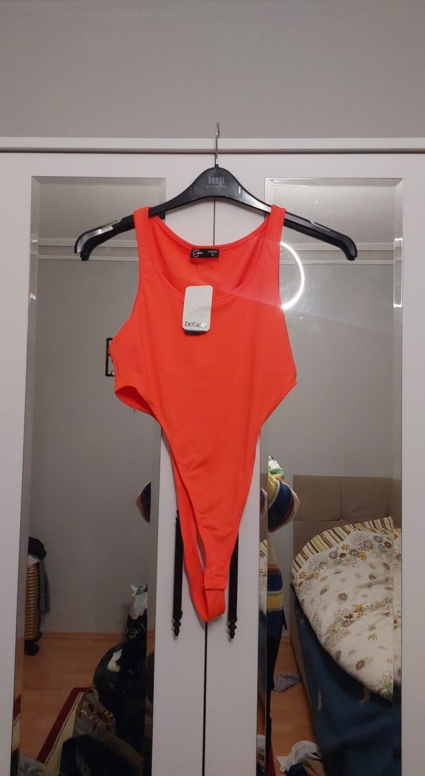 turuncu Kadın Sporcu Mayo - Görsel 3