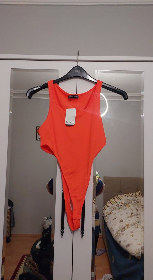 turuncu Kadın Sporcu Mayo - Görsel 2