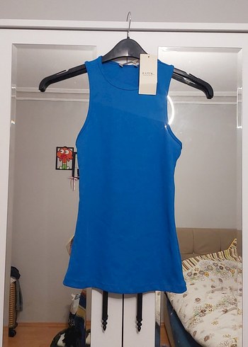 Mavi Yüksek Yakalı Kadın Atlet - Görsel 2