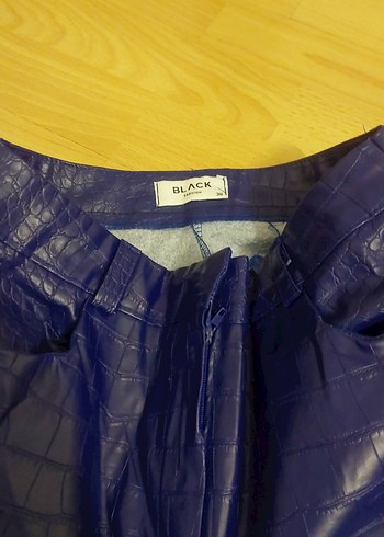 Lacivert Deri Kadın Dar Kesim Pantolon - Görsel 3