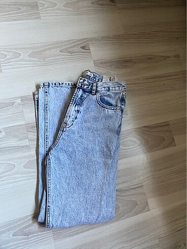 Pull and Bear P&B mom jean