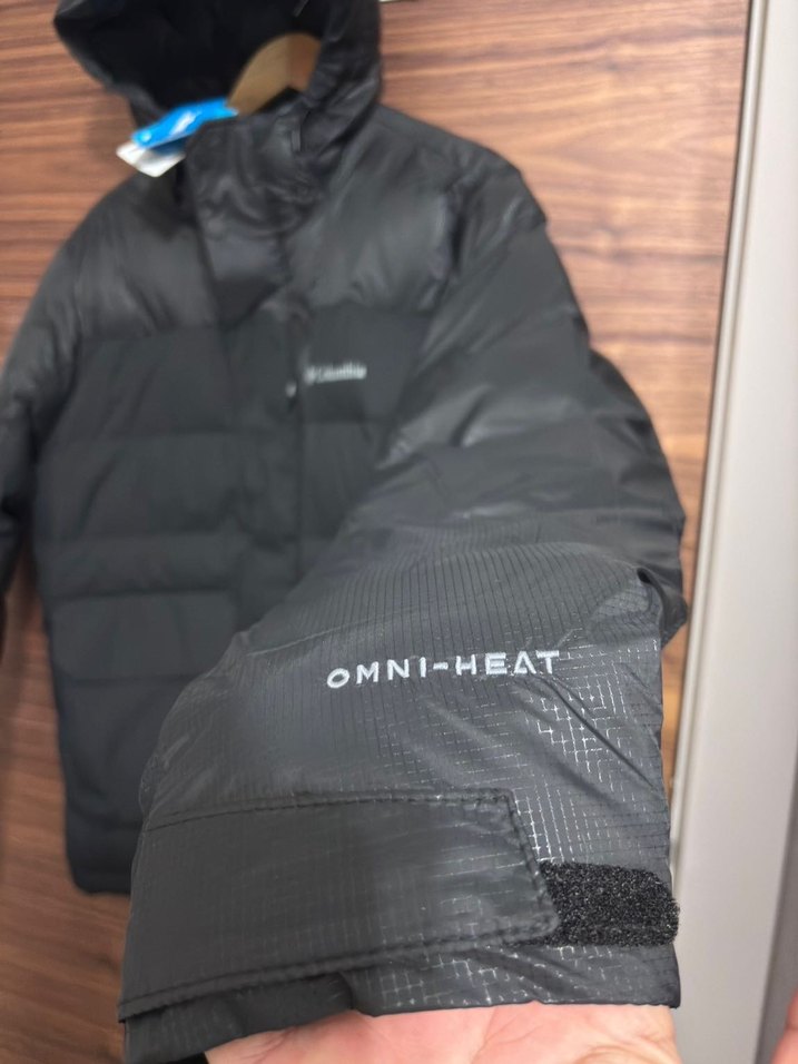 Columbia Siyah Kapüşonlu Erkek Mont - Görsel 3