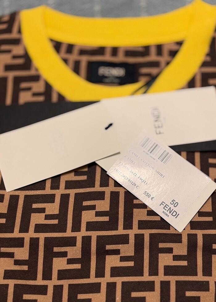 Fendi T-Shirt - Görsel 2