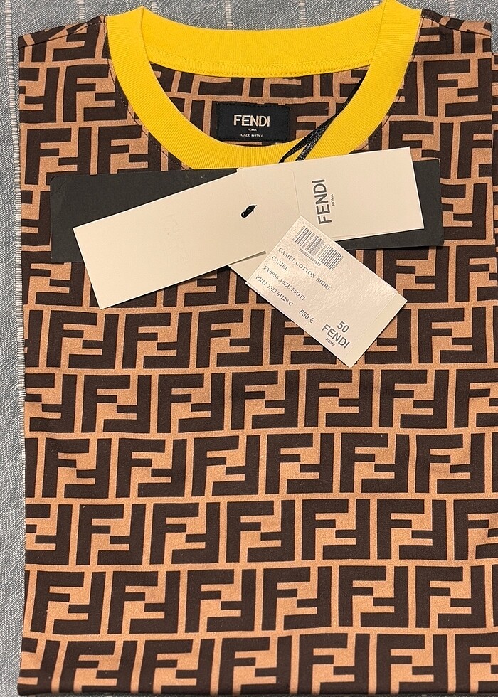 Fendi T-Shirt - Görsel 3