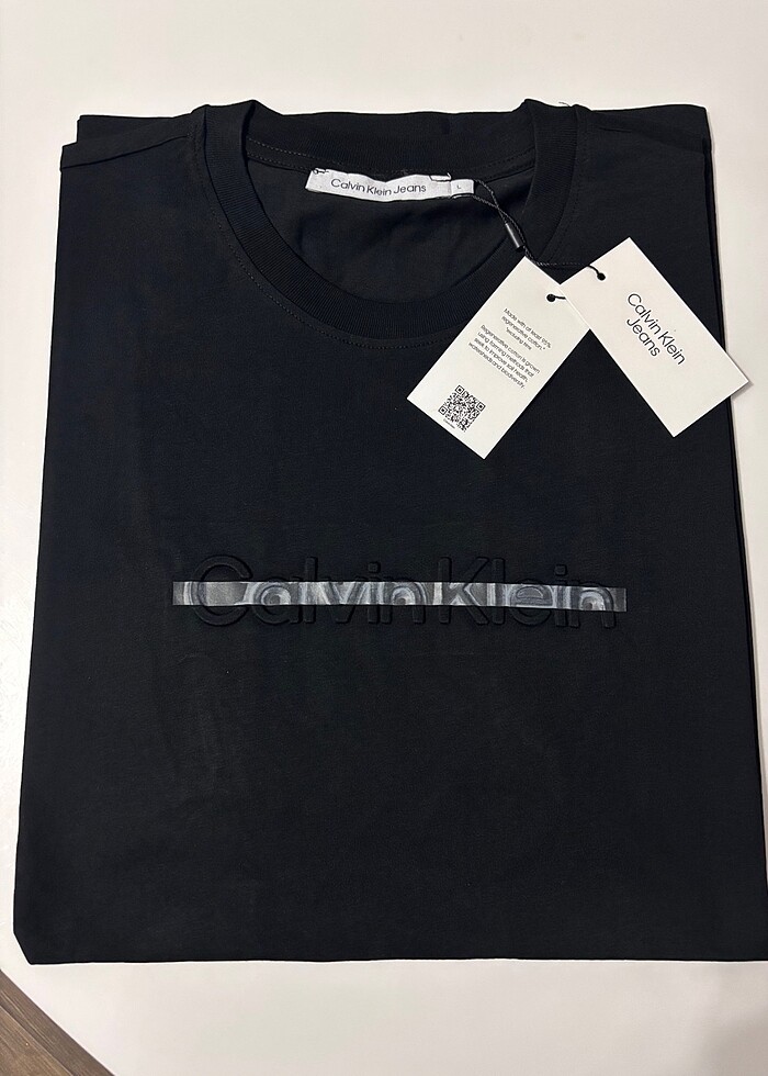 Calvin Klein Tshirt - Görsel 4